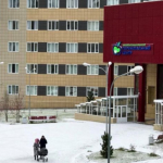 Экс-главврача красноярского перинатального центра отпустили из-под домашнего ареста